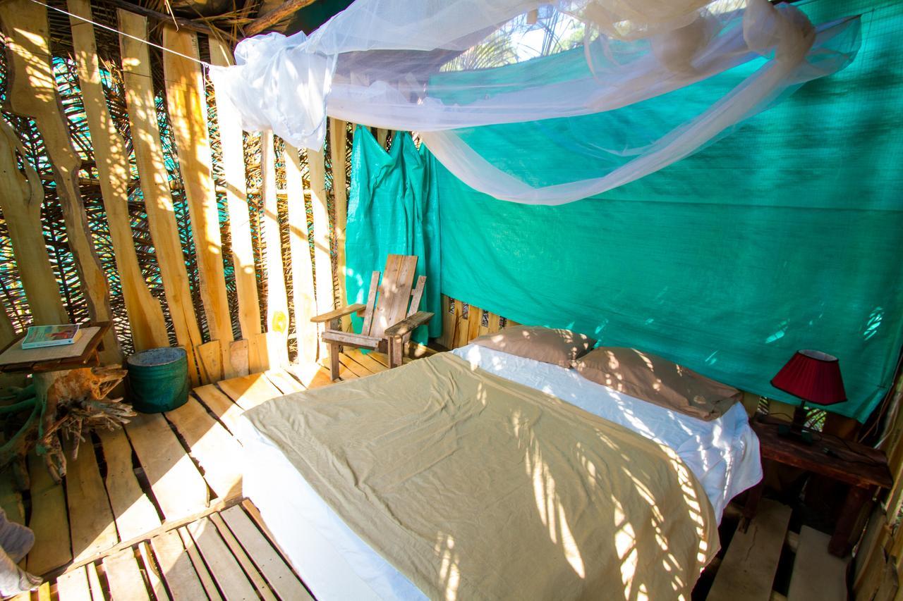 Camping Miguel Surf Camp *