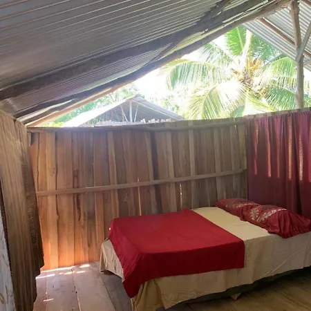 Miguel Surf Camp Hotel Quepos Exterior photo